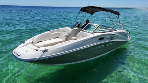 Sea Ray 260 Sundeck Excellent Condition