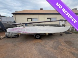 Custom CATAMARAN