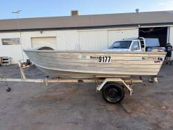 Quintrex 420 Dory Wide Body