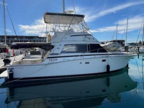 Bertram 38 Flybridge CRUISER