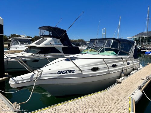 Venom 2800 Sports Cruiser 2019 motor, antifouled Feb 24, Hillary's pen!!