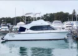 2006 model Custom 9.9m Cat Twin 150Hp Yamaha's