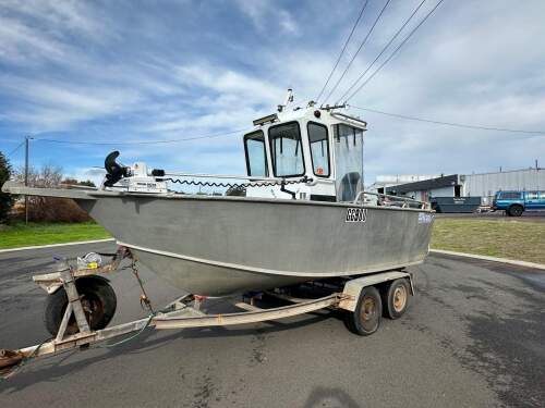 Hampton 5.2m CC, Twin Yamaha 4 Strokes